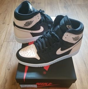 Air Jordan 1 Retro Crimson Tint
